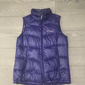 Womens M 650 Columbia Vest